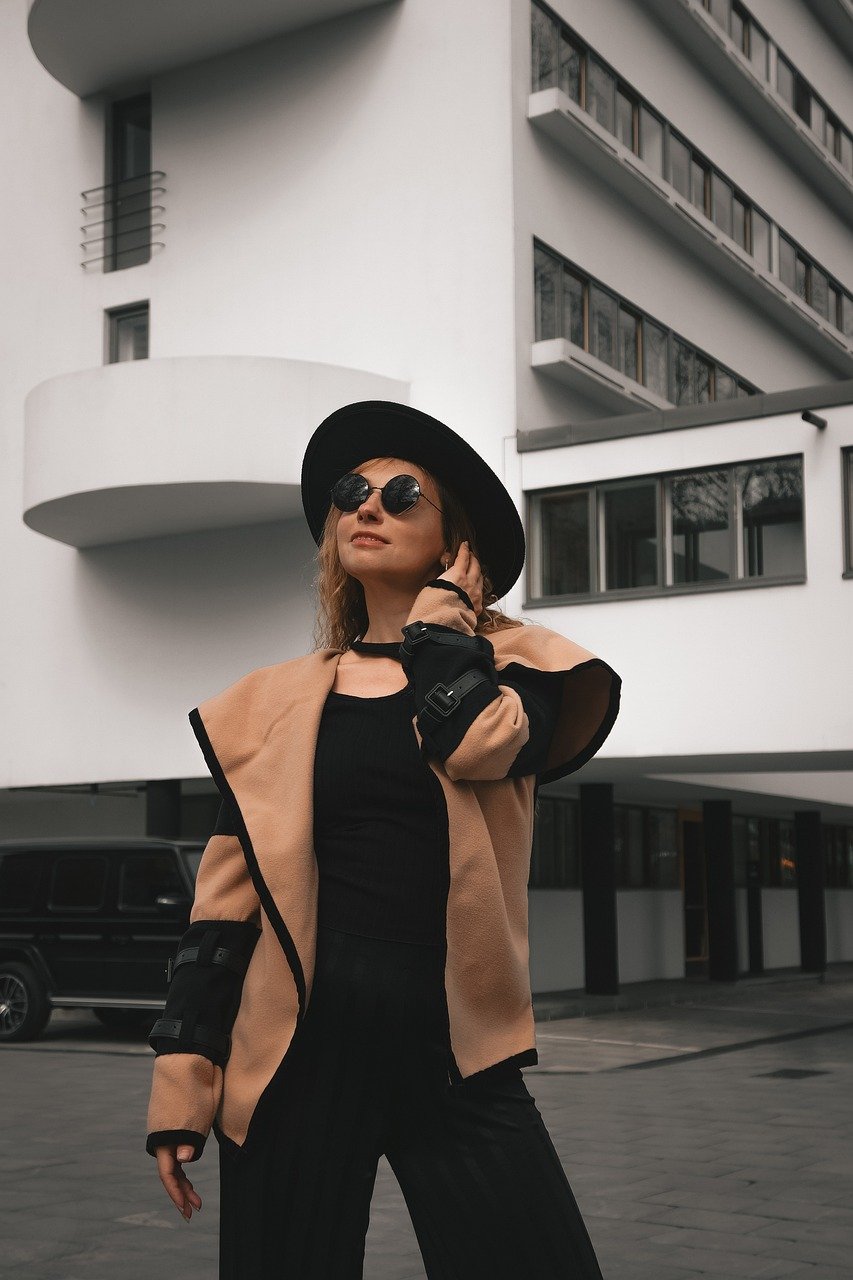 entdecken sie die neuesten fashion-trends, die die modewelt erobern! lassen sie sich inspirieren von angesagten styles, must-haves und individuellen looks für jede jahreszeit. seien sie modisch up-to-date und finden sie heraus, wie sie ihr outfit perfekt in szene setzen können.