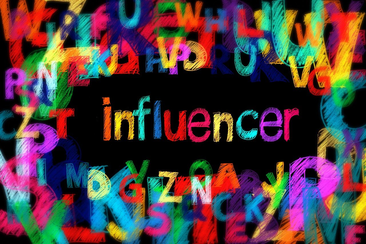 entdecken sie die welt der influencer: tipps, trends und einblicke in erfolgreiches influencer-marketing und zusammenarbeit mit social-media-stars.
