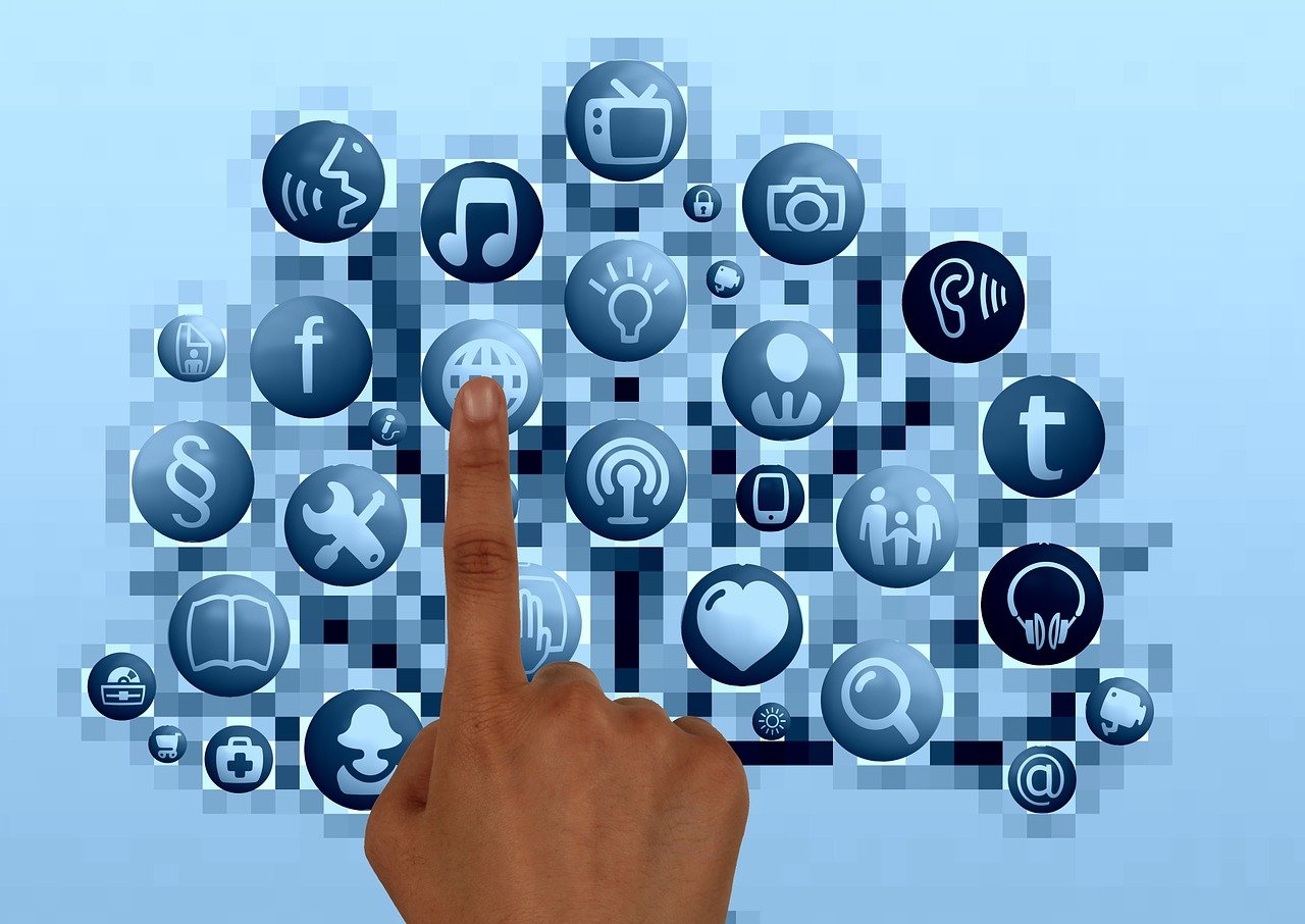 erfahren sie alles über social media: tipps, trends und strategien für erfolgreiche kommunikation in sozialen netzwerken wie facebook, instagram, twitter & co.